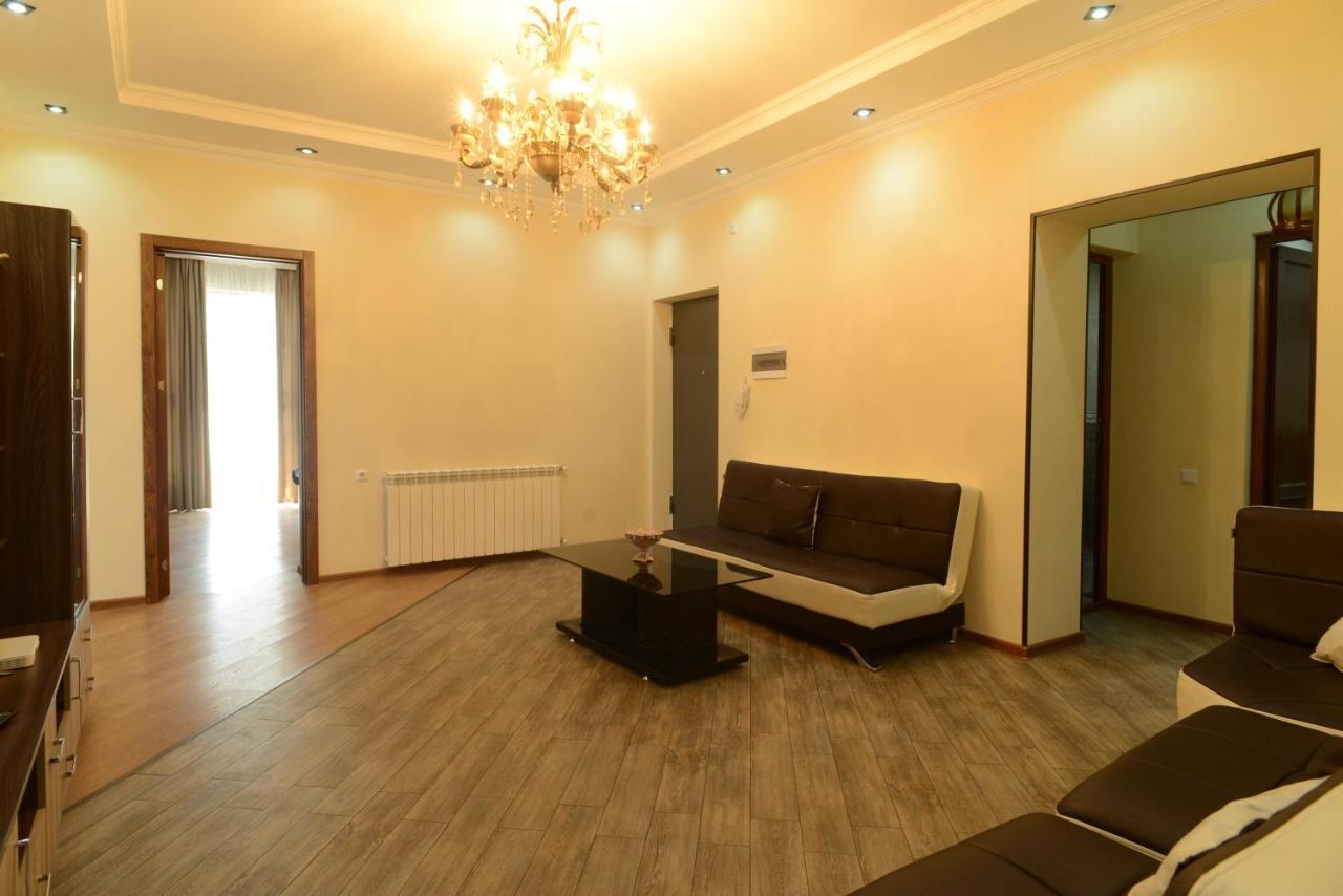 Old Tbilisi Apartment Bagian luar foto